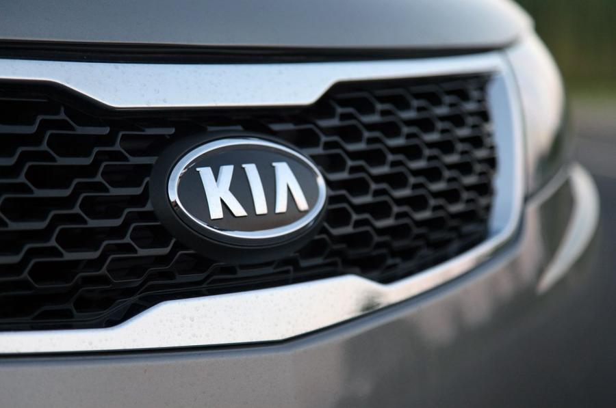  Kia Forte 5-Door 2011 года  (фото 73 из 89)